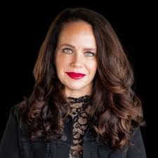 Damian Moon's Instagram, Twitter & Facebook