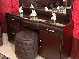 تسريحة غرف نوم بني