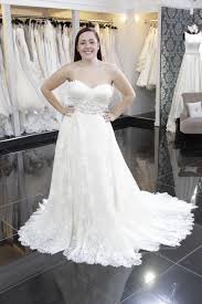 Der ultimative guide für eure hochzeitskleider. Mein Perfektes Hochzeitskleid Federn Perlen Und Spagat Sixx