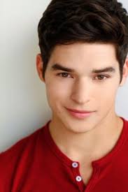 Актёры, режиссер и создатели сериала Эскорт (2015-…)