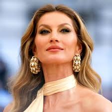 Gisele Bündchen Opens Up About Living A 'Quieter Life' During Marriage To Tom Brady In Boston