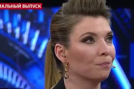 Онлайн вещание официального эфира телеканала россия 1. Rossiya 1 Vyvela V Pryamoj Efir Pogibshuyu V Kerchenskoj Bojne Studentku Ohtuleht