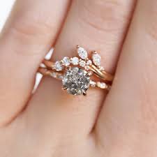 How To Match Your Wedding Band To Your Engagement Ring Onefabday Com