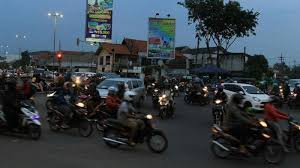 Dalam pengumumannya disebutkan bahwa saat ini dinas perhubungan provinsi. Rekayasa Lalu Lintas Diperlukan Selama Pembangunan Frontage Road Sidoarjo Surya