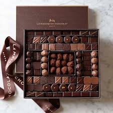 Pin By Mourad Jaafar On Mid Autumn Artisan Chocolate Chocolate Sweets Chocolate Packaging