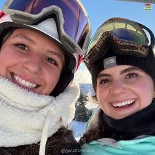 hiiii!!! My name is Esther Buckner and I'm 100% committed to GW. I'm  planning