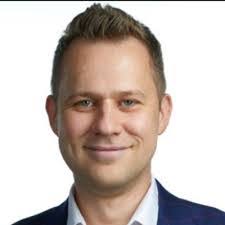 Duncan Cummings's Instagram, Twitter & Facebook