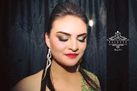 Alison Borja. Candidata a Reina de Pujili. Representante del Hospital  Básico Pujili. 👑💄