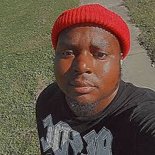 Katie B (@KatieBlack66)