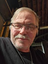 Christopher Embree's Instagram, Twitter & Facebook