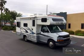 Why we recommend the thor chateau class c motorhome: Chevy 24ft Class C Rv Sleeps 6 Drives Like A Car Nick Name Shorty Las Vegas Rv Rentals