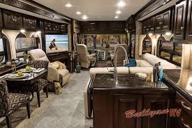 Gone are the days of racing to the couch to get your favorite spot. Find Beauty Inside And Out On The Winnebago Adventurer 38q Class A Motorhome Bullyan Rvs Blog