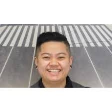 Derrick Kent's Instagram, Twitter & Facebook