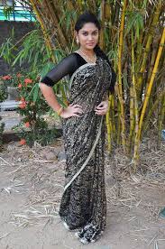 Pranitha subhash spicy stills read more. Sri Priyanka Saree Pics With Black Blouse Hot Saree Pics