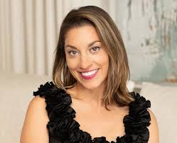 The Queen City Matchmaker: Jaime Bernstein Finds Love in All the Right  Places