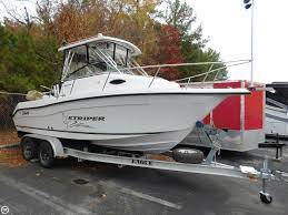 This Seaswirl Have Never Seen Salt Water Comes With Autopilot Downriggers And Much More Equipment Seaswirl Boats Fishing Boats For Sale Fishing Boats
