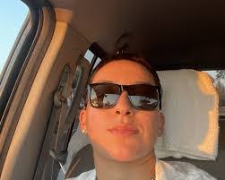 Heather Trumble's Instagram, Twitter & Facebook