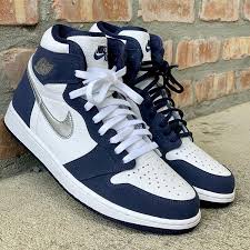 Zsneakerheadz On Instagram 2020 Air Jordan Retro 1 High Og Co Jp Navy Which Color Laces D In 2020 Sneakers Men Fashion Air Jordans Retro Air Jordan Basketball Shoes