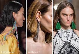 Fall Winter 2020 2021 Accessory Trends Runway Jewelry Trends Trending Accessories 2020 Jewelry Trends 2020 Accessories Trends