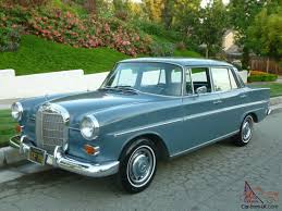 Mercedes Benz 200 Series Lots Of New Chrome Photo Mercedes 230 Mercedes Benz 200 Mercedes Benz Classic