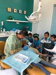 دكتور اسنان اطفال جدة تشارك في ملتقى