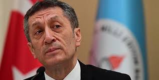 Çünkü o dönemde vereceğimiz eğitimin kat kat fazlasını yıl içinde aldılar. Bakan Ziya Selcuk Tan Flas Aciklama