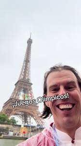 ¡Saludos desde Paris! 🇫🇷🙌🏼 Aún no puedo creer que estamos en los  @Juegos Olímpicos 😋. Es una faceta diferente estando de entrenador pero  siempre por el deporte 💪🏼. En estos días nos toca desarrollar ...