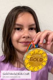 DIY Gold Medal Craft