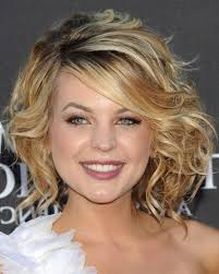 Layered Haircuts For Curly Hair And Round Face Curly Hair Styles Naturally Medium Curly Hair Styles Medium Hair Styles