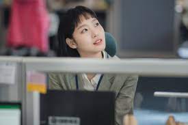 · kim go eun as yumi · ahn bo hyun as goo woong · shinee's minho as woo gi. Kim Go Eun Is An Ordinary Office Worker In First Look At Her Upcoming Drama Soompi