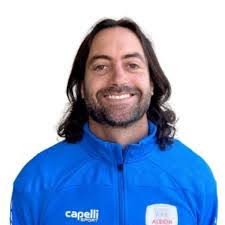 Diego Escalante's Instagram, Twitter & Facebook