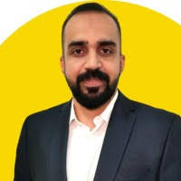 Hassan Amjad's Instagram, Twitter & Facebook