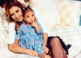 Ayşe nazlı şimdi bir genç kız olan ayşe nazlı'nın son halini görenler şaşırıyor. Nilufer In Kizi Ayse Nazli Buyudu
