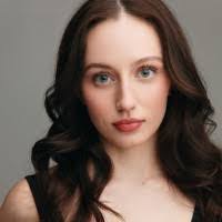 Maria Sperduto's Instagram, Twitter & Facebook