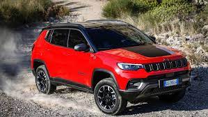 Maximum cargo capacity is 59.8 cubic feet with the rear seat folded down. Jeep Compass Facelift 2021 Kompakt Suv Kommt Neu Auto Motor Und Sport
