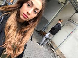 Was ging denn da gerade ab? Aydin schuldet Ben noch Geld? Warum sagt er mir  das denn nicht? Elli