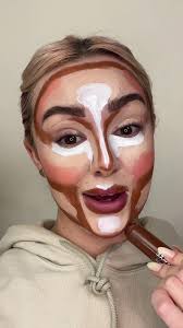 If the men find out we can shapeshift 👀 (IB @gabxxrielle ) #contour101  #contouring #contourchallenge #makeuptrends #makeupchallenge