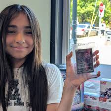 Big Mewtwo hit out of Destined Rivals pulled by by Belinda, congratulations  once again!