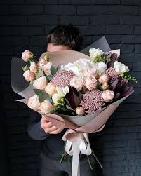 Flowers Bbloggers Fbloggers Fblchat Lbloggers Graduation Flowers Graduation Flowers Bouquet Beautiful Flower Arrangements