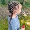 This hairstyle looks so sophisticated, but it's also super easy to do. 1