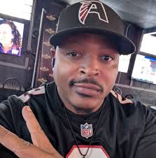 Atlanta Falcons fan says the Falcons should go out and get Justin Fields  for the 2026 season. 👀 #fblifestyle