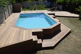 terrasse en bois autour d une piscine above ground pool landscaping small backyard pools backyard pool landscaping