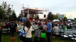 heart by heart tulalip amphitheatre 08 25 2013