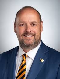 UW System appoints committee to search for new UWO chancellor