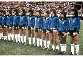 Take the field with pele, beckenbauer, charlie george and tarantini and put it right up the 50's born: Your Daily Eye Queue World Class Mullets The Increasing Demand For Menswear And More Gq