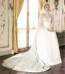 Grace kelly hochzeit royale hochzeiten braut portraits vintage braut berühmte frauen klassisches brautkleid braut looks frau stil hochzeitstag sapere aude infj. Lieblingsbraute Grace Kelly