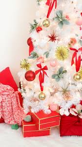 Exclusively decorated dinner table for christmas party. 40 Best Christmas Party Ideas Holiday Party Themes