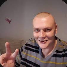 Lass dich nicht unterkriegen, sie frech und wild und wunderschön 🔥🫶🏽❤️  plussize 💎