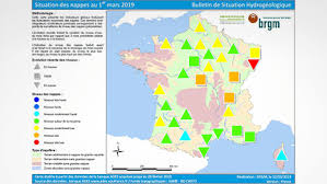 Nous sommes tombés dans la rue. La Secheresse Mieux La Comprendre Pour Mieux La Prevenir Centre D Information Sur L Eau