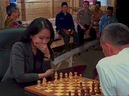 Muncul meme kocak putaran kedua irene vs dewa kipas. Pertandingan Dewa Kipas Dan Gm Irene Selesai Dukungan Dan Meme Tetap Banjiri Media Sosial Indozone Id